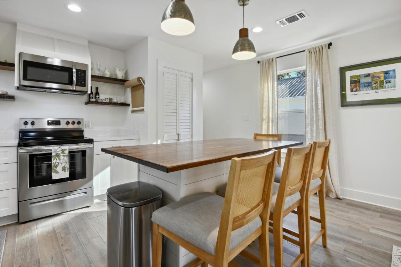 Vacation Rental Bay St Louis Walk To Beach, Dining, Shopping, And Nightlife Bay St. Louis Exterior foto
